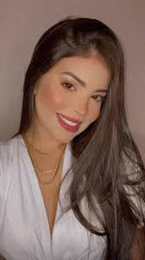 Lucia R.